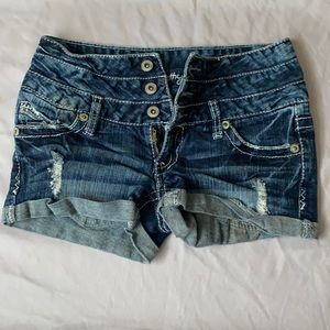 shorts size 3